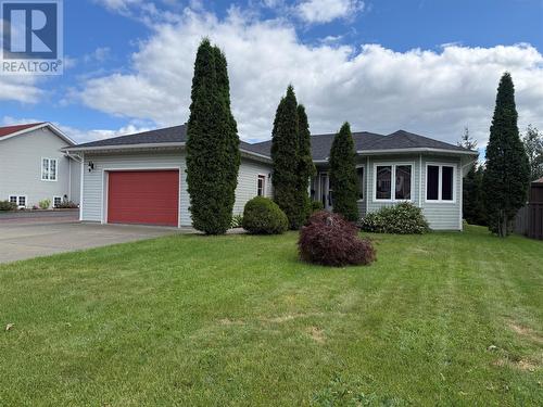8 Harmsworth Drive  Grand Falls-Windsor, NL A2A 2Y8