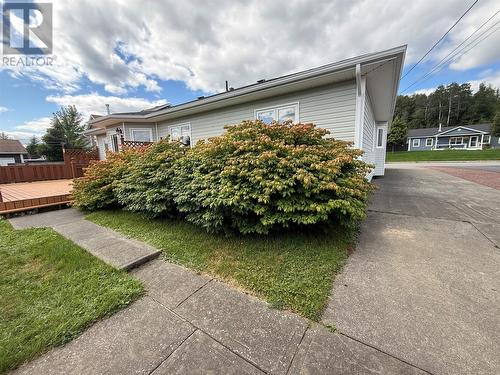 8 Harmsworth Drive, Grand Falls-Windsor, NL 