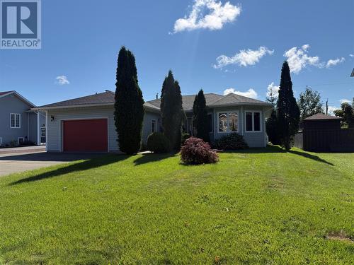 8 Harmsworth Drive, Grand Falls-Windsor, NL 