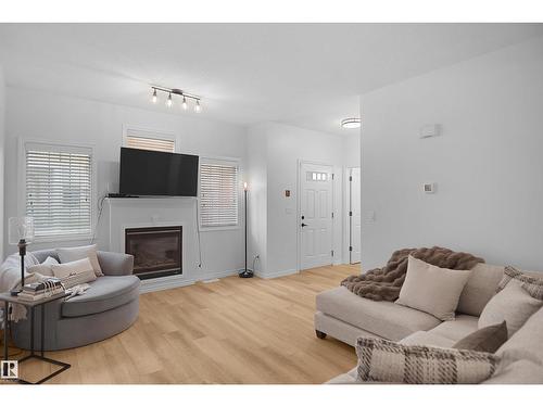 #53 13825 155 Av Nw, Edmonton, AB 