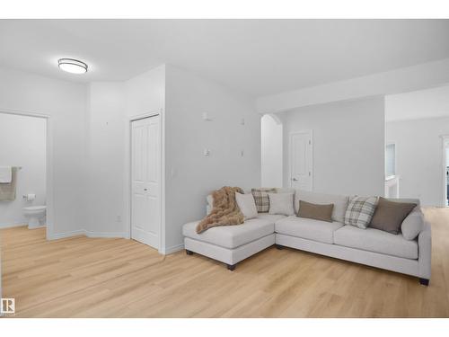 #53 13825 155 Av Nw, Edmonton, AB 
