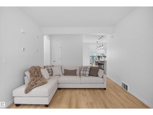 #53 13825 155 Av Nw, Edmonton, AB 