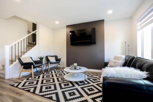 66 Cornerstone Heights, Winnipeg, MB 