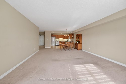 308-908 Mohawk Road E, Hamilton, ON 