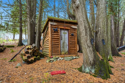 Salle de bains - 2 Ch. Des Cèdres, Cayamant, QC 