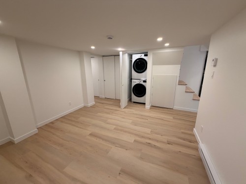 Salle de lavage - 719 5E Avenue, Montréal (Verdun/Île-Des-Soeurs), QC 