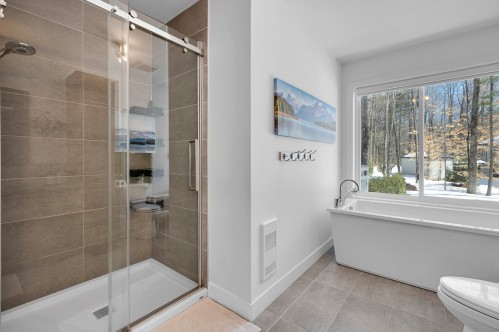 Salle de bains - 54 Rue De Lorimier, Saint-Colomban, QC 
