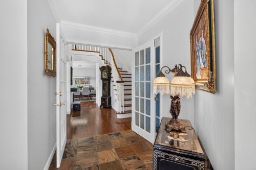 Mud Room - 1673Z  - 1675Z Boul. De Portland, Sherbrooke (Les Nations), QC 