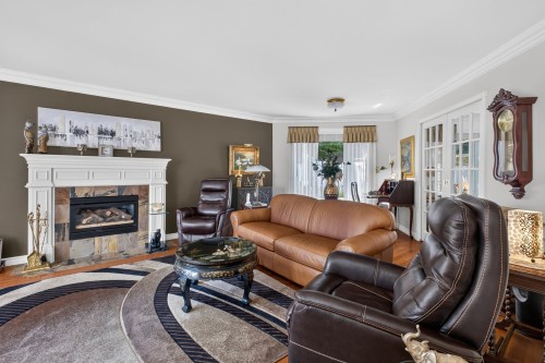 Living Room - 1673Z  - 1675Z Boul. De Portland, Sherbrooke (Les Nations), QC 