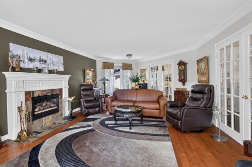 Living Room - 1673Z  - 1675Z Boul. De Portland, Sherbrooke (Les Nations), QC 