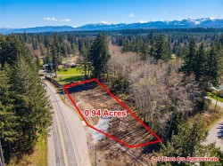 Lot 4 Island Hwy SOUTH Royston, BC V9N 9T1