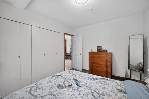 3319 Decourcy Dr, Nanaimo, BC 