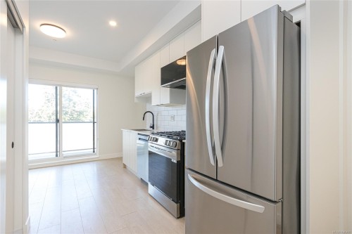 #409-2629 Millstream Rd, Langford, BC 