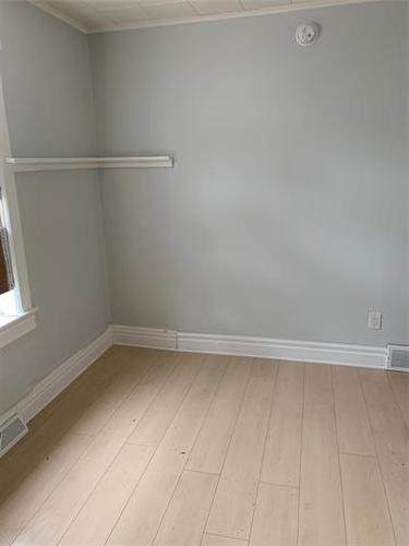 422 Salter St, Winnipeg, MB 