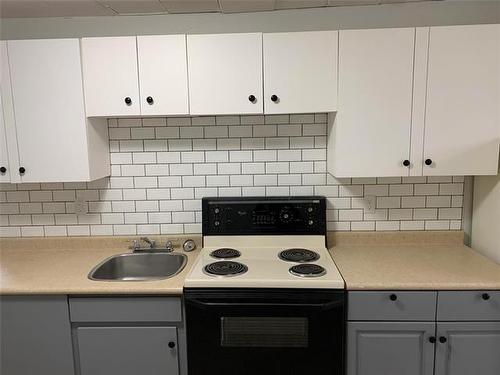 422 Salter St, Winnipeg, MB 