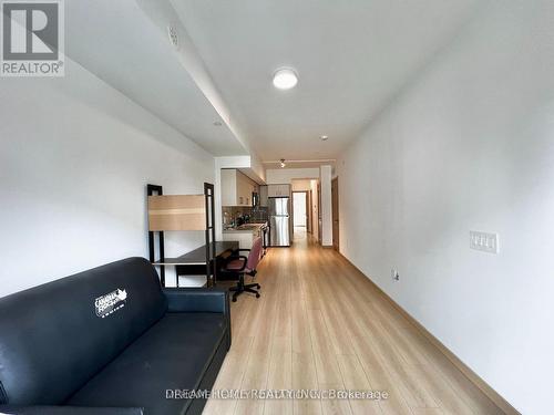 C3-207 - 3425 SHEPPARD AVENUE E , Toronto, Ontario M1T 0C5 2