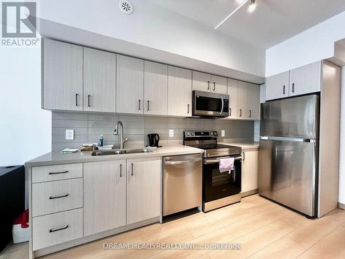 C3-207 - 3425 SHEPPARD AVENUE E , Toronto, Ontario M1T 0C5 3