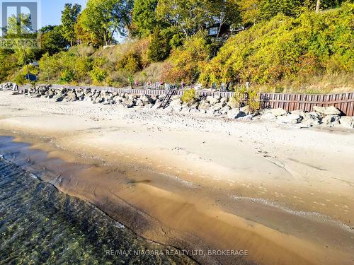 735 Lakeshore Road E, Port Colborne (Sherkston), ON 