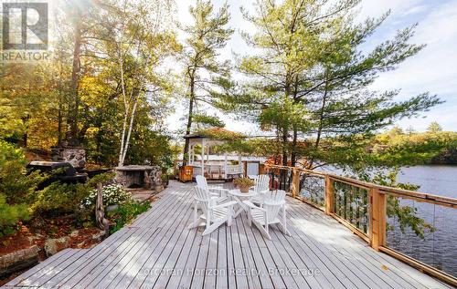 566 HUNGRY BAY ROAD W  Georgian Bay (Baxter), ON L0K 1S0