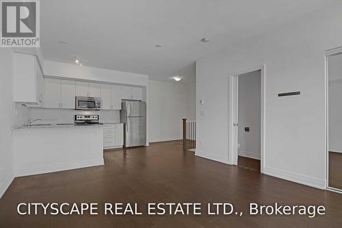 702 - 57 MACAULAY AVENUE , Toronto, Ontario M6P 3P5 2