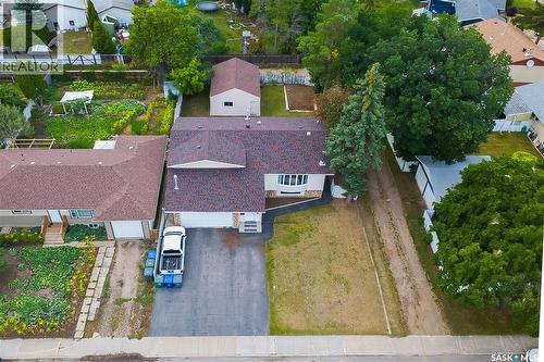 823 Northumberland Avenue, Saskatoon, SK 