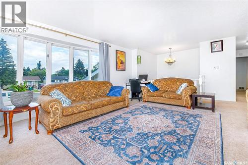 823 Northumberland Avenue, Saskatoon, SK 