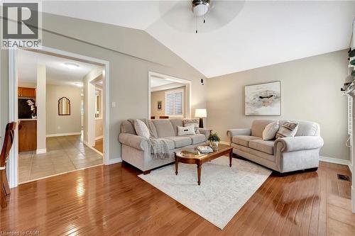 251 BRAITHWAITE Avenue , Hamilton, Ontario L9G 5A7 4