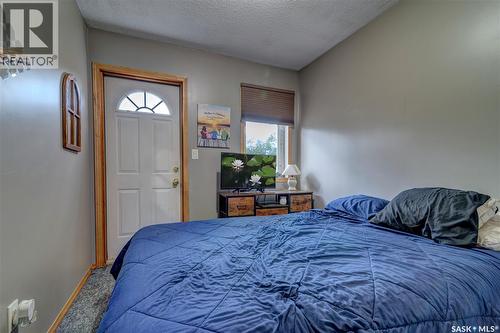 908 Connaught Street, Regina, SK 