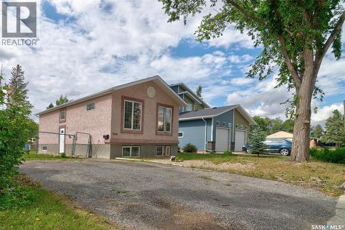 908 Connaught Street, Regina, SK 