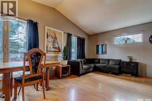 908 Connaught Street, Regina, SK 