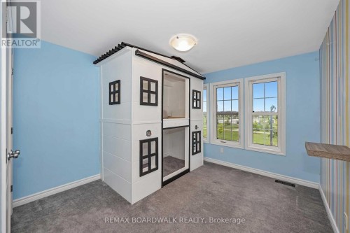 648 Decoeur Drive, Ottawa, ON 