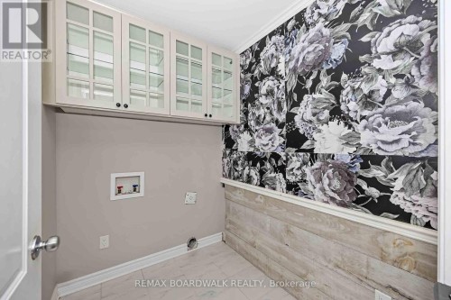 648 Decoeur Drive, Ottawa, ON 