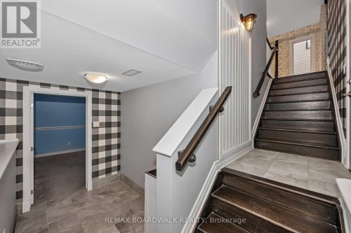 648 Decoeur Drive, Ottawa, ON 