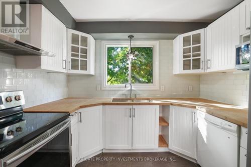 UPPER - 85 DAPHNE CRESCENT , Barrie, Ontario L4M 2Y7 3