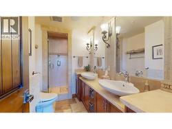 ensuite bath - 
