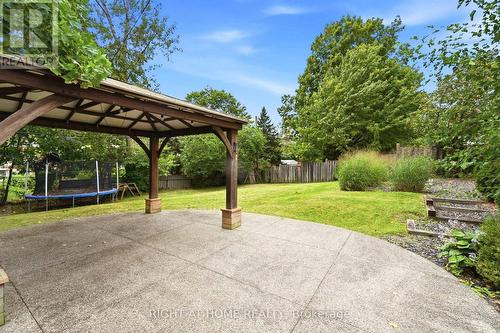 1244 De Quincy Crescent, Burlington, ON 