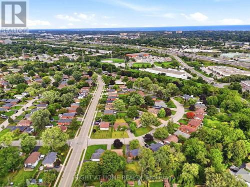 1244 De Quincy Crescent, Burlington, ON 