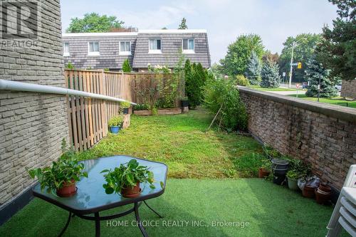 28 Tangle Briarway, Toronto, ON 