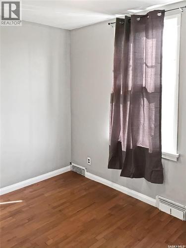 301 Cheadle Street E, Swift Current, SK 
