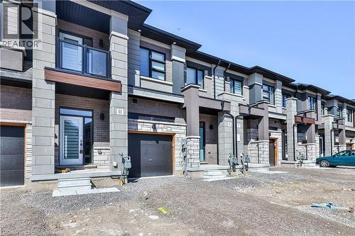 9 WAKELING Drive , Brantford, Ontario N3V 0B8 2
