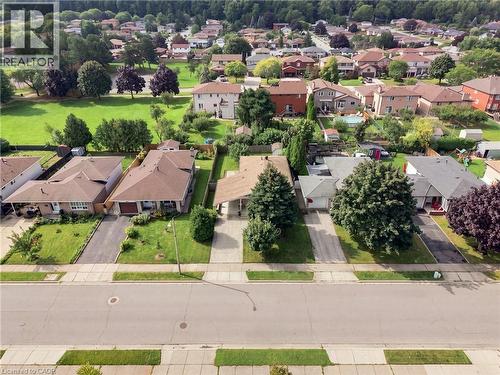 18 Glen Castle Drive, Stoney Creek, ON 