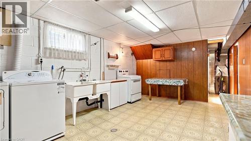 18 Glen Castle Drive, Stoney Creek, ON 
