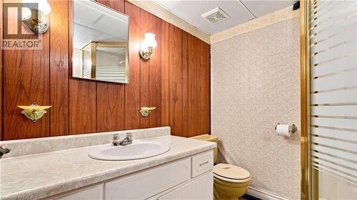 18 Glen Castle Drive, Stoney Creek, ON 