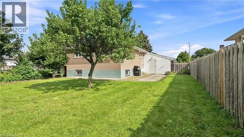 18 Glen Castle Drive, Stoney Creek, ON 
