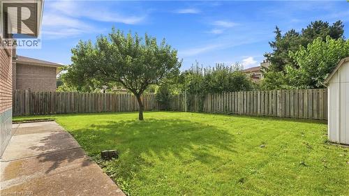 18 Glen Castle Drive, Stoney Creek, ON 