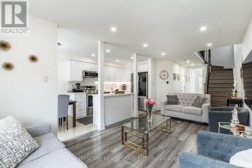 6959 Guardian Court, Mississauga, ON 
