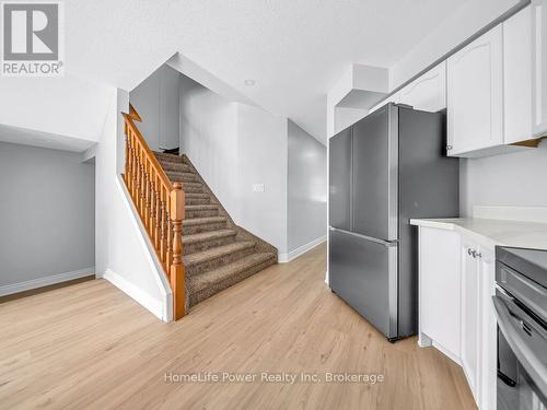 39 Reistview Street, Kitchener, ON 