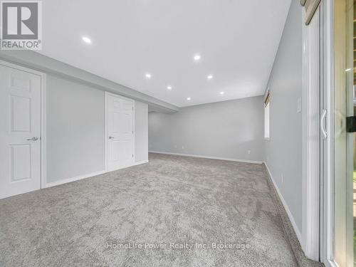 39 Reistview Street, Kitchener, ON 
