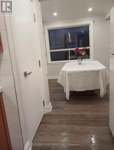 408 DREWRY AVENUE , Toronto, Ontario M2R 2K5 4