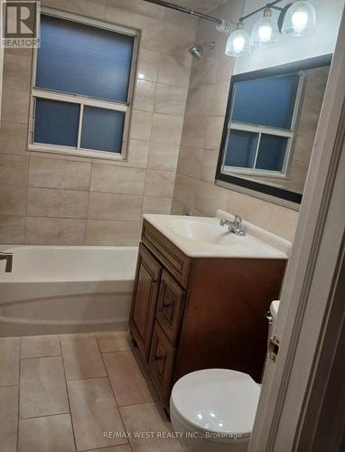 408 DREWRY AVENUE , Toronto, Ontario M2R 2K5 5